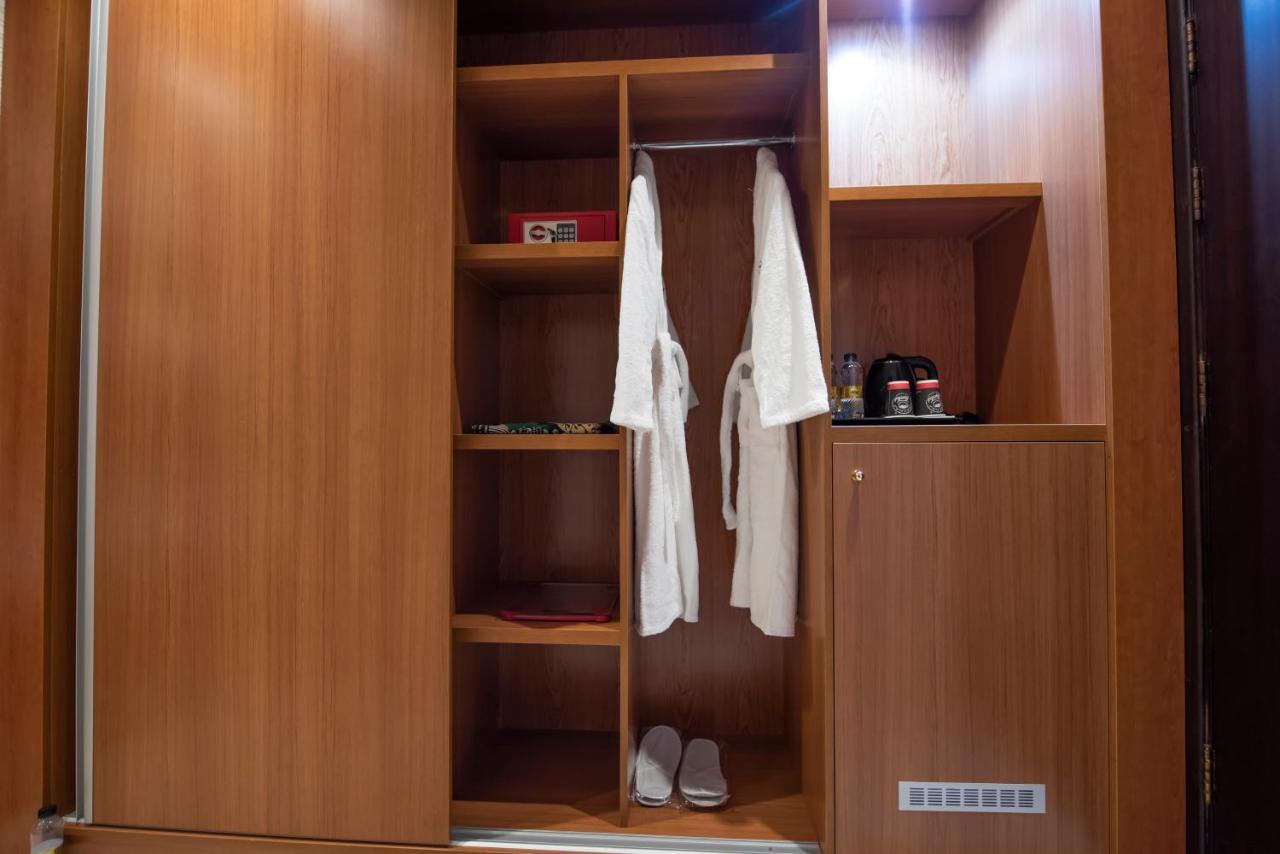 Paradise Inn Jeddah Hotel Екстер'єр фото